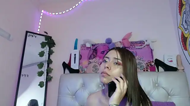 sarawiliamx online show from March 2025 02:22:02 AM