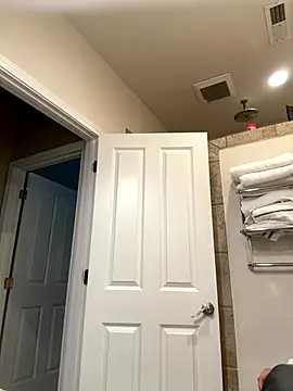 Ohodges online show from September 2025 06:51:01 PM