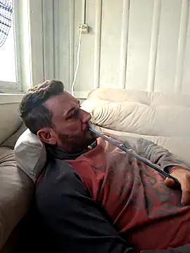 KAZADO LIBERAL online show from October 2025 03:56:02 PM