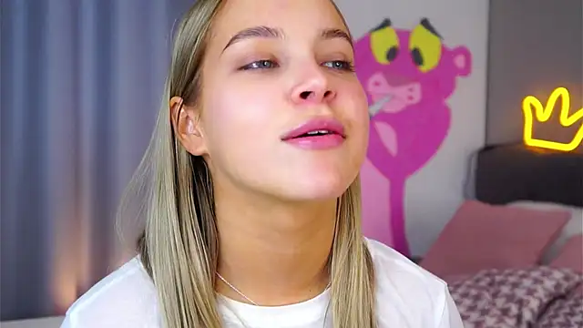 AftonConnett online show from November 2025 04:38:01 AM