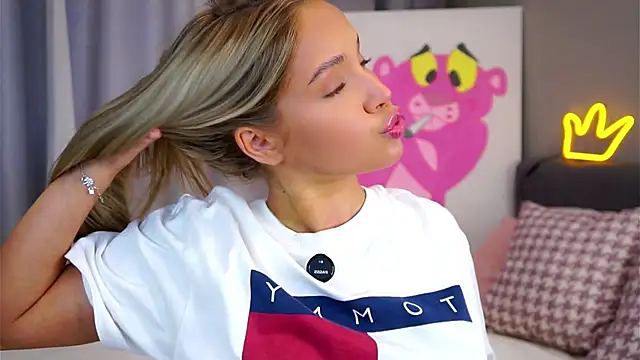 AftonConnett online show from November 2025 02:11:01 AM