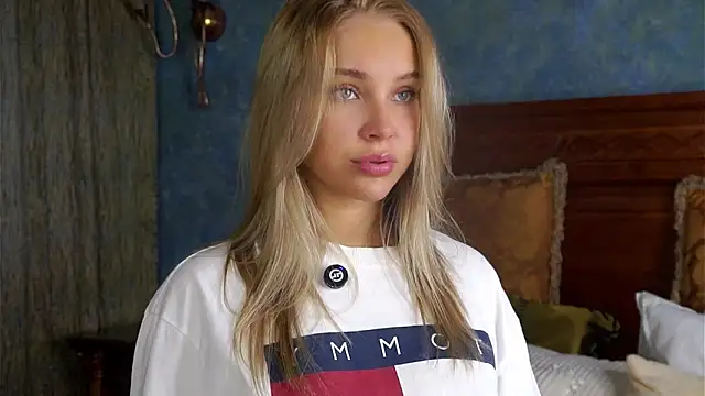 AftonConnett online show from March 2026 01:33:02 AM