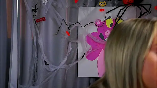 AftonConnett online show from November 2025 01:12:01 AM