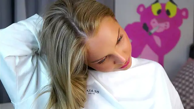 AftonConnett online show from November 2025 01:10:02 AM