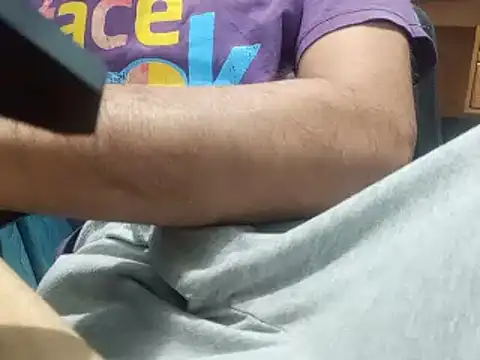 SALLY OMAR  online show from November 2025 06:19:02 PM