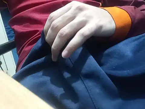 SALLY OMAR  online show from April 2026 08:04:01 PM