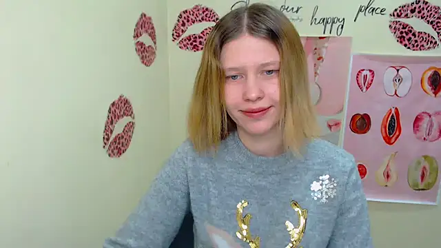 Snapshot of StellaCRL chatting on March 2025 07:20:02 AM StellaCRL online show from March 2025 07:20:02 AM