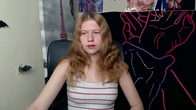 Snapshot of StellaCRL chatting on May 2026 06:10:01 AM StellaCRL online show from May 2026 06:10:01 AM