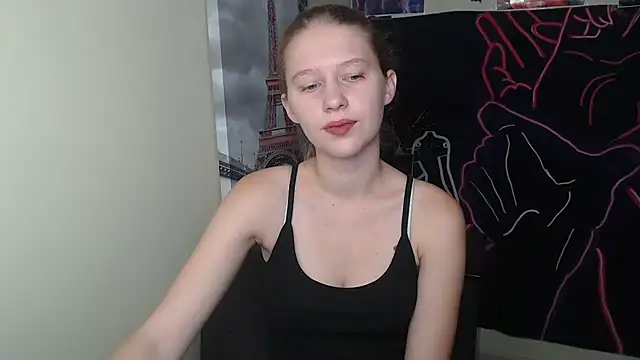 Snapshot of StellaCRL chatting on October 2025 06:18:02 AM StellaCRL online show from October 2025 06:18:02 AM