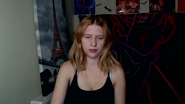 Snapshot of StellaCRL chatting on October 2025 06:54:02 PM StellaCRL online show from October 2025 06:54:02 PM