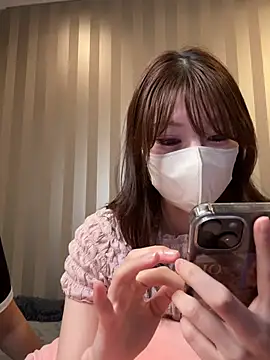Snapshot of ASUKA-TV chatting on July 2026 11:17:01 AM ASUKA-TV online show from July 2026 11:17:01 AM