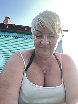 Laura Millf online show from July 2026 03:08:02 PM