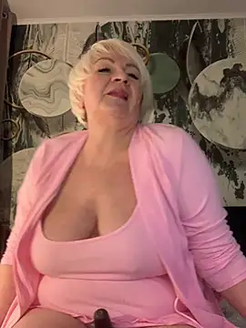 Laura Millf online show from March 2026 03:37:01 PM