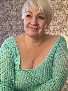 Snapshot of Laura_Millf chatting on March 2025 03:15:02 PM Laura Millf online show from March 2025 03:15:02 PM