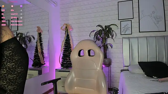 Lizzie-Evans online show from December 2025 12:10:01 PM