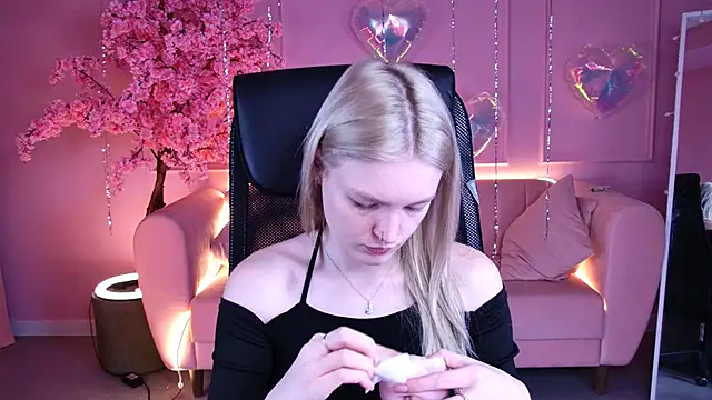 GraceGlamour online show from February 2026 05:09:01 AM