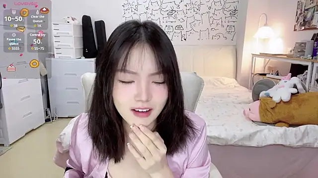 Supassra Sp online show from December 2024 01:56:01 PM