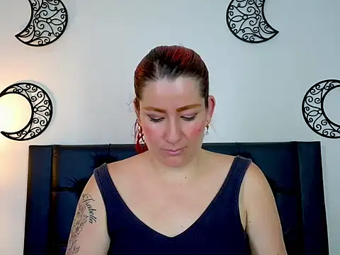Snapshot of PamelaMK chatting on October 2025 11:11:02 AM PamelaMK online show from October 2025 11:11:02 AM
