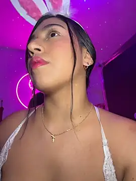 LunaGates online show from April 2026 12:49:02 AM