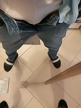 ptrz990 online show from November 2025 01:58:02 PM