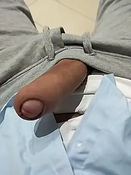 ptrz990 online show from January 2026 02:22:01 PM