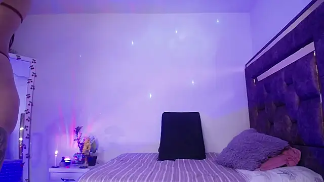 AnabelleGron online show from April 2026 04:13:02 AM