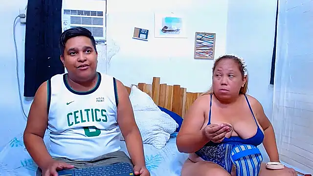 lucasandSofi online show from June 2026 09:53:02 PM