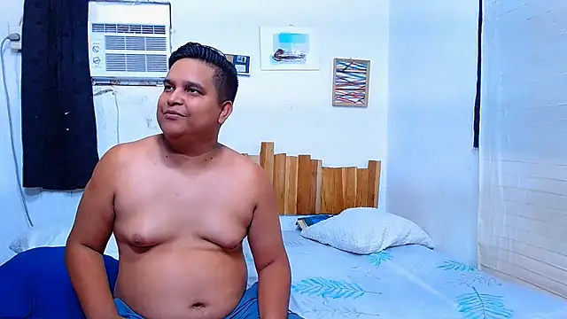lucasandSofi online show from June 2026 08:25:02 PM