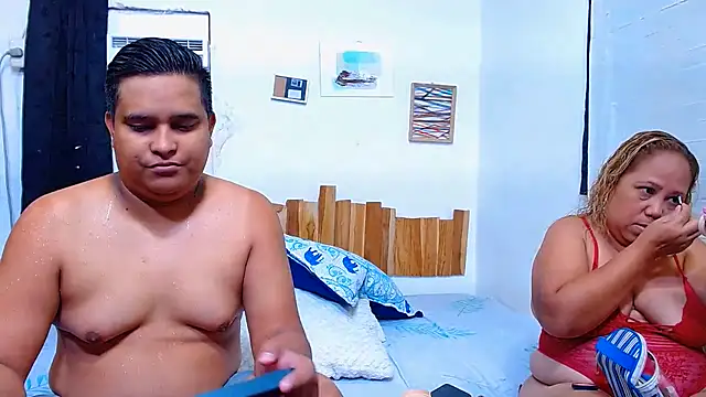lucasandSofi online show from June 2026 09:01:01 PM