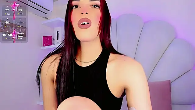 CandyJoselyn online show from April 2026 01:02:01 PM