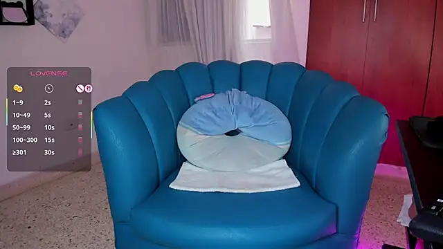 Snapshot of Julie_Markk chatting on December 2025 08:44:02 PM Julie Markk online show from December 2025 08:44:02 PM