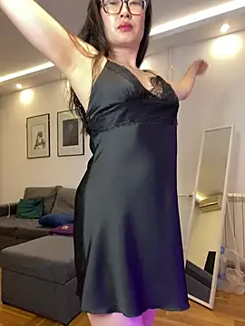 alana liam online show from January 2026 07:30:02 PM