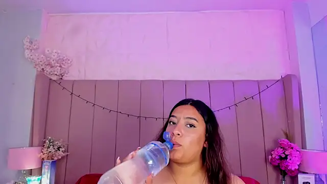 MollyBigBoobs12 online show from October 2025 09:01:01 PM