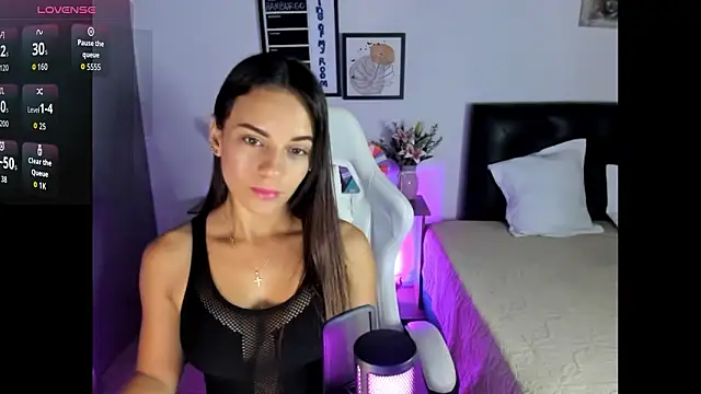 Sara lopez 28 online show from March 2026 11:17:01 AM