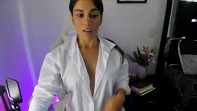 Sara lopez 28 online show from March 2026 03:13:02 PM