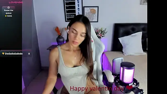 Sara lopez 28 online show from February 2026 12:04:02 PM