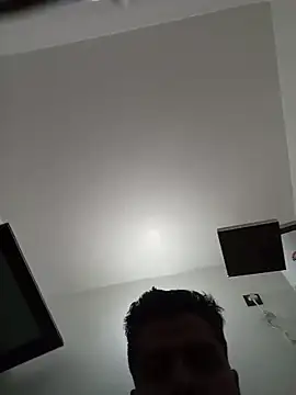 itachigunn online show from February 2026 11:07:01 AM