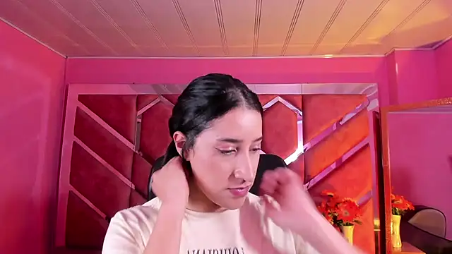 Eimy Sexy  online show from December 2025 08:04:02 PM