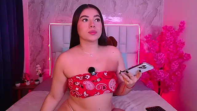 IsabellaAnngel online show from June 2026 08:21:02 PM