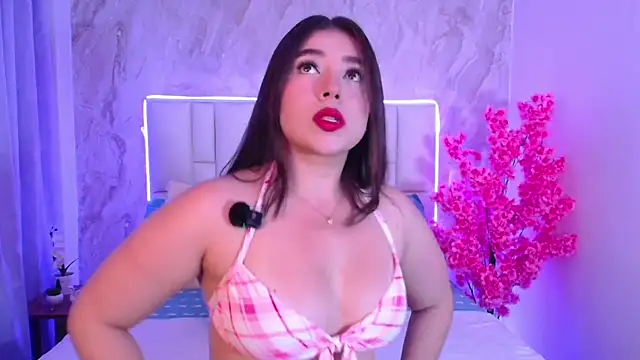 IsabellaAnngel online show from May 2026 11:02:02 PM