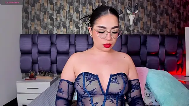 Snapshot of IsabellaAnngel chatting on October 2025 04:47:02 AM IsabellaAnngel online show from October 2025 04:47:02 AM