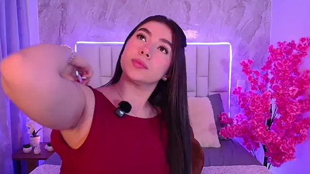 IsabellaAnngel online show from May 2026 11:13:01 PM