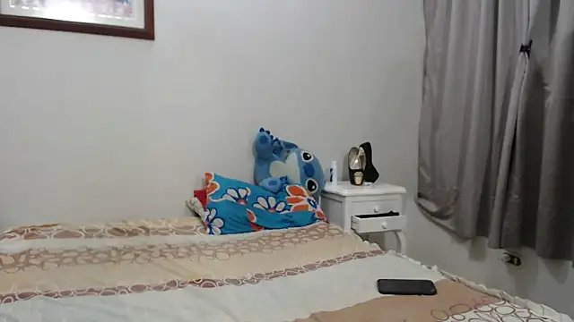 SaraStoneCute online show from April 2026 03:00:02 AM