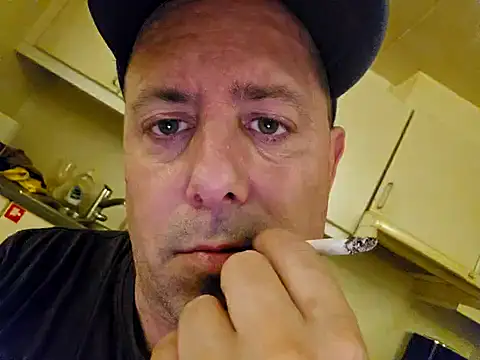 HeteroHotGuy1 online show from January 2025 12:33:01 AM