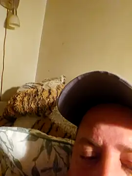 HeteroHotGuy1 online show from September 2025 11:01:02 PM