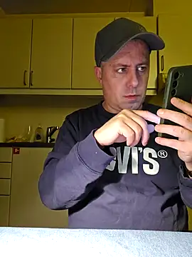 HeteroHotGuy1 online show from January 2025 02:50:02 AM