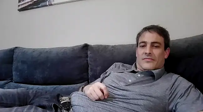 Snapshot of basquehotboy chatting on March 2025 09:40:02 PM basquehotboy online show from March 2025 09:40:02 PM