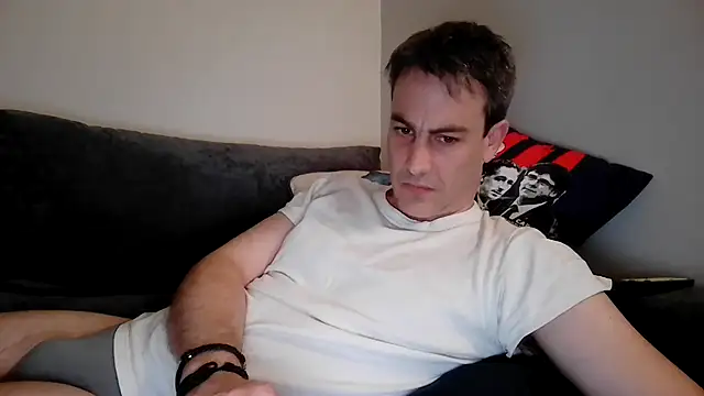 Snapshot of basquehotboy chatting on February 2025 11:55:02 PM basquehotboy online show from February 2025 11:55:02 PM