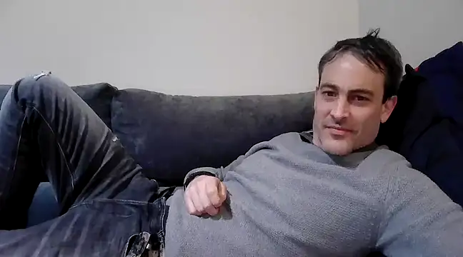 Snapshot of basquehotboy chatting on March 2025 10:10:01 PM basquehotboy online show from March 2025 10:10:01 PM