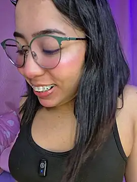 anni ross online show from April 2026 07:53:01 PM